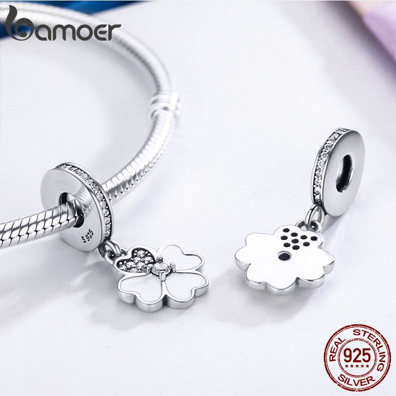 Berloque com Argola Trevo do Amor Bamoer