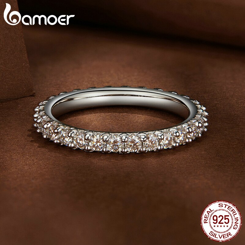 Anel Feminino Moissanite Delicado