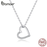 Colar com Pingente Forma de Amor Bamoer