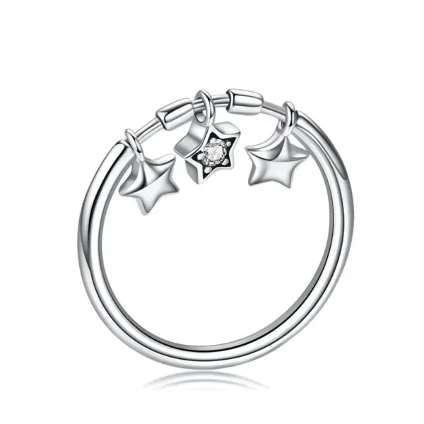 030a2b394e78eaf293e93488 Anel Feminino Com 3 Pingentes de Estrelas