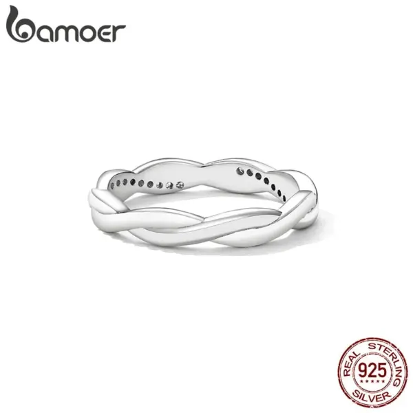 1b4c17d39261f0bcb087bd74 Anel Entrelaçado