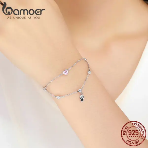 2929b6739327561a5192c725 Pulseira com Pingentes Coração Amável