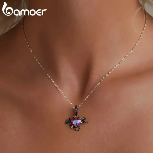 308d188abc74bd3a8f029b73 Berloque com Argola Coração Negro