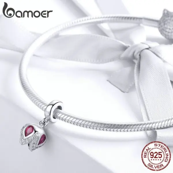 35ec45c902a980c51ec1ea05 Berloque com Argola Tulipa