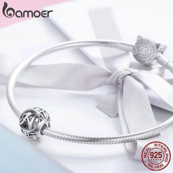 48af73114d2179f56d087105 Berloque Charme Letra do Alfabeto
