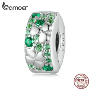 57a43d35b26133a8ad558cb6 Berloque Charm Trevo de Quatro Folhas