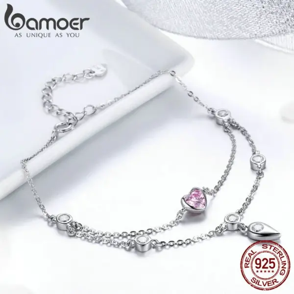6a2026aef457ae05dfb1ba37 Pulseira com Pingentes Coração Amável