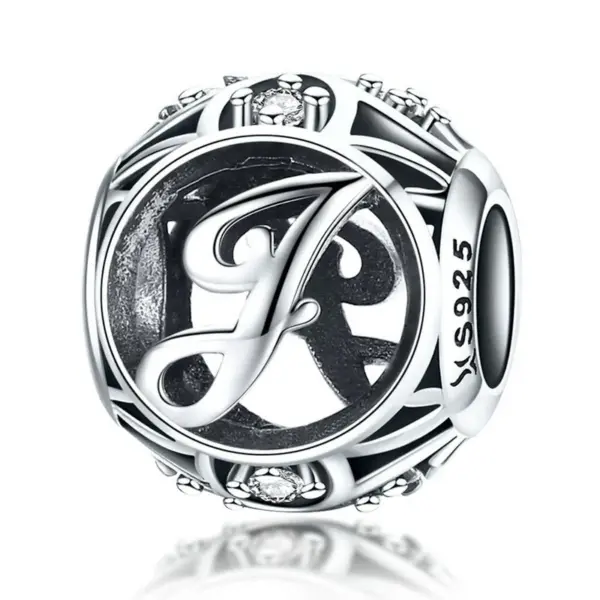 744a13e38569be367c7c7165 Berloque Charme Letra do Alfabeto