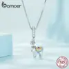 75f4f7cbb3cecb7a3027b8d1 Colar com Pingente Alpaca