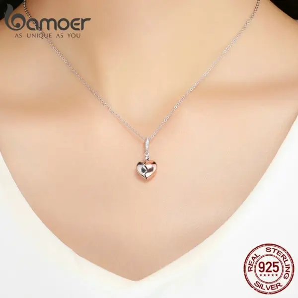 783dd1048909b9937a7eb6e9 Berloque com Argola A chave do coração