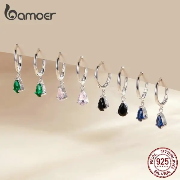 790ea1c03b7c1c255ba6645e Brincos Gota D'água
