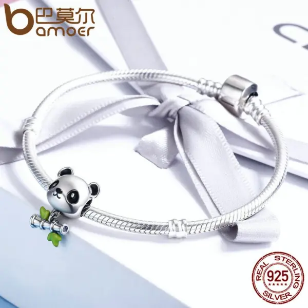 83b1fe84aedc620e8df88388 Pingente Panda e Bambu