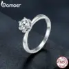 Anel de Prata com Pedra de Moissanite
