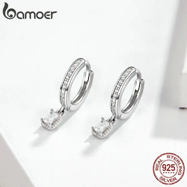 95a437e46468c62768b7a225 Brincos Amor de Zircônia