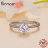Anel Moissanite Coração Eterno