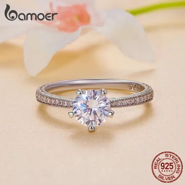 Anel Moissanite Coração Eterno