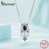 Colar com Pingente Flor-de-lis