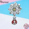 b3efc8d400d61e4cc0c8aa58 Berloque Flor da Joaninha