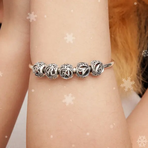 b50a3f312a440dcdf2a00185 Berloque Charme Letra do Alfabeto