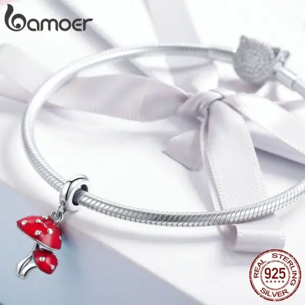 ba267bc1b4bcfad5545a4a77 Berloque Cogumelo Vermelho