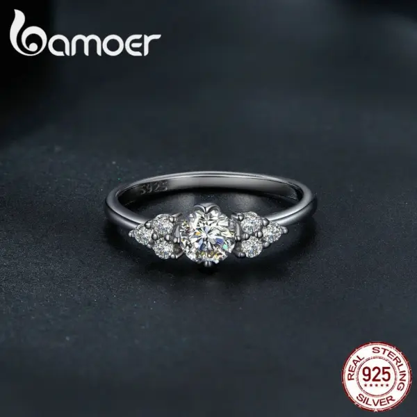 beea059d3b9920678ca8becb Anel de Moissanite