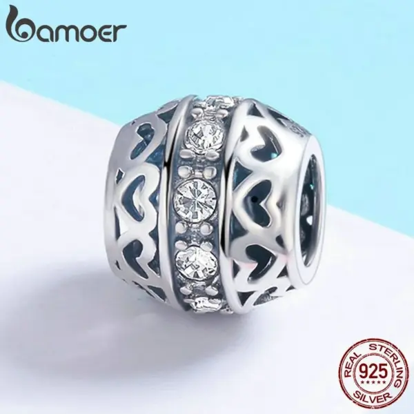 d3854e3a214c54f071168ad7 Berloque Entendendo o Amor