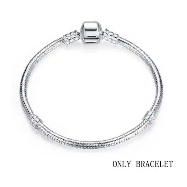 d8a2210981a6a44eb865161a Bracelete Charme Básica