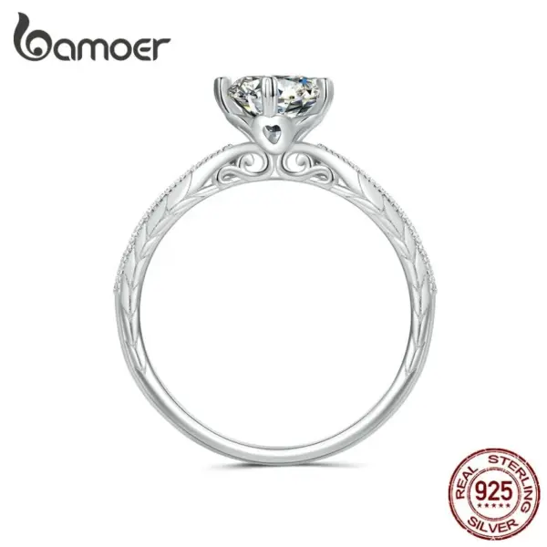 Anel Moissanite Coração Eterno