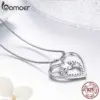 e903e352f1bc8de36d6626ee Colar com Pingente Coração Delicado