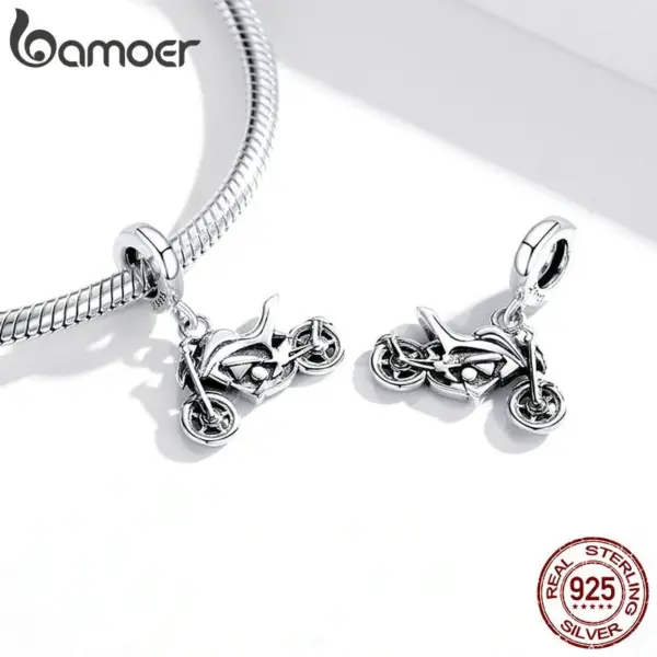 f368a9ad3dcd640fdfbacf4e Pingente Motocicleta