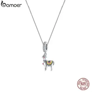 Colar com Pingente Alpaca