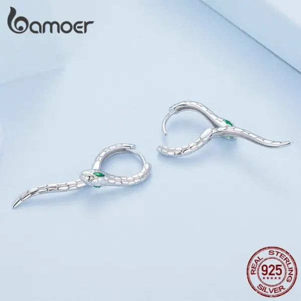 f690a488aa47b9d83e326cda Brincos Serpente