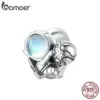 fb44eca34b6e5d216bb3203c Berloque Caminhada Espacial